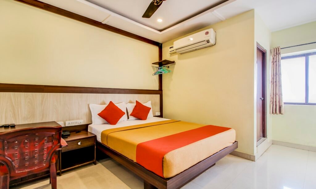 Triple Bed AC
